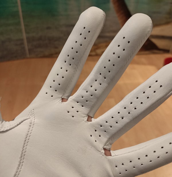 Kirkland golf glove sizing